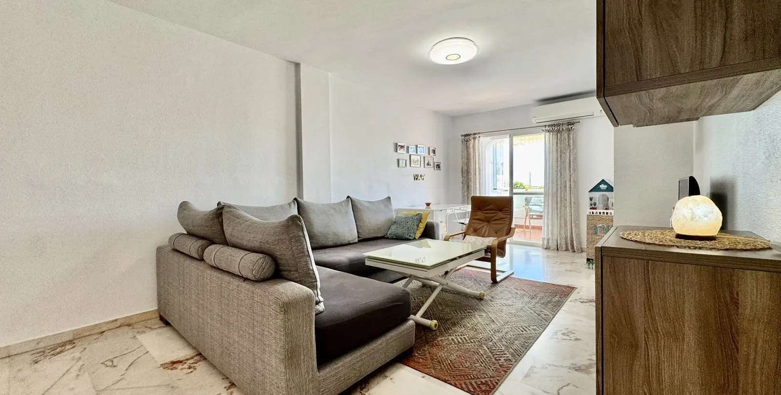 Sale of middle floor apartment in Benalmadena 13