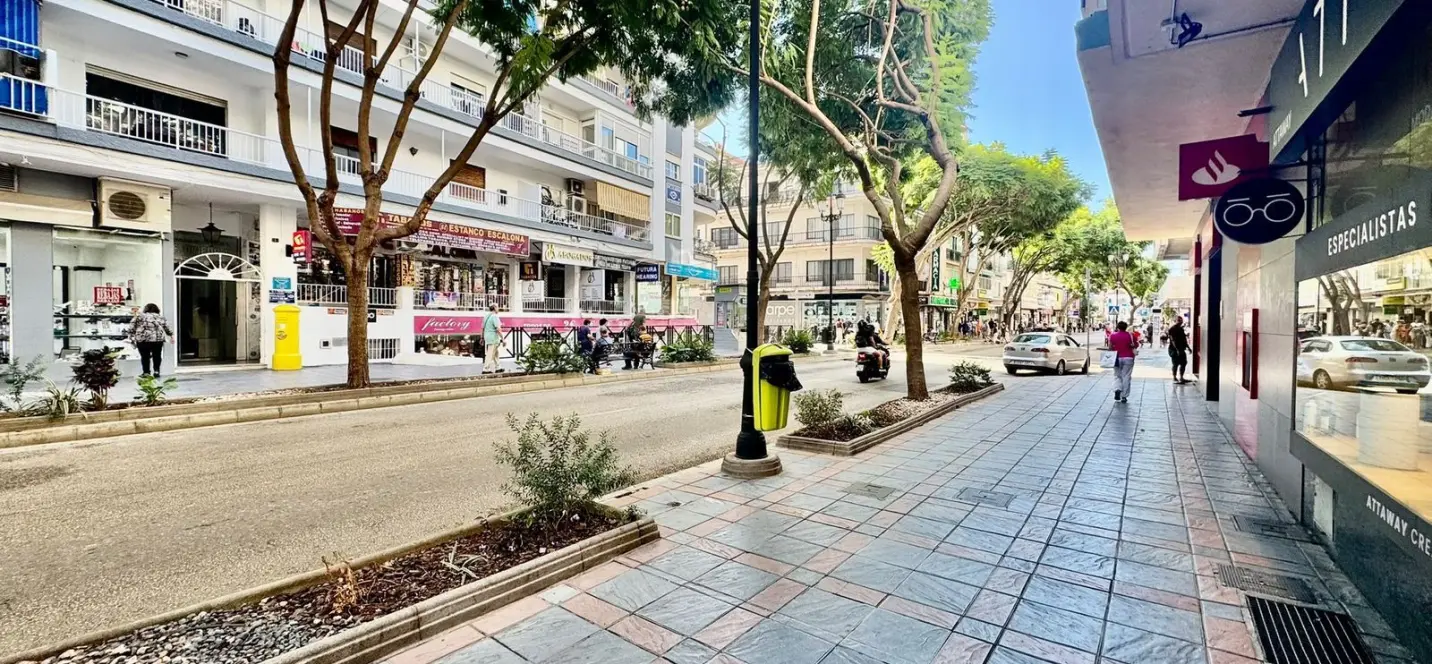 Продажа апартаментов на среднем этаже в Fuengirola 1