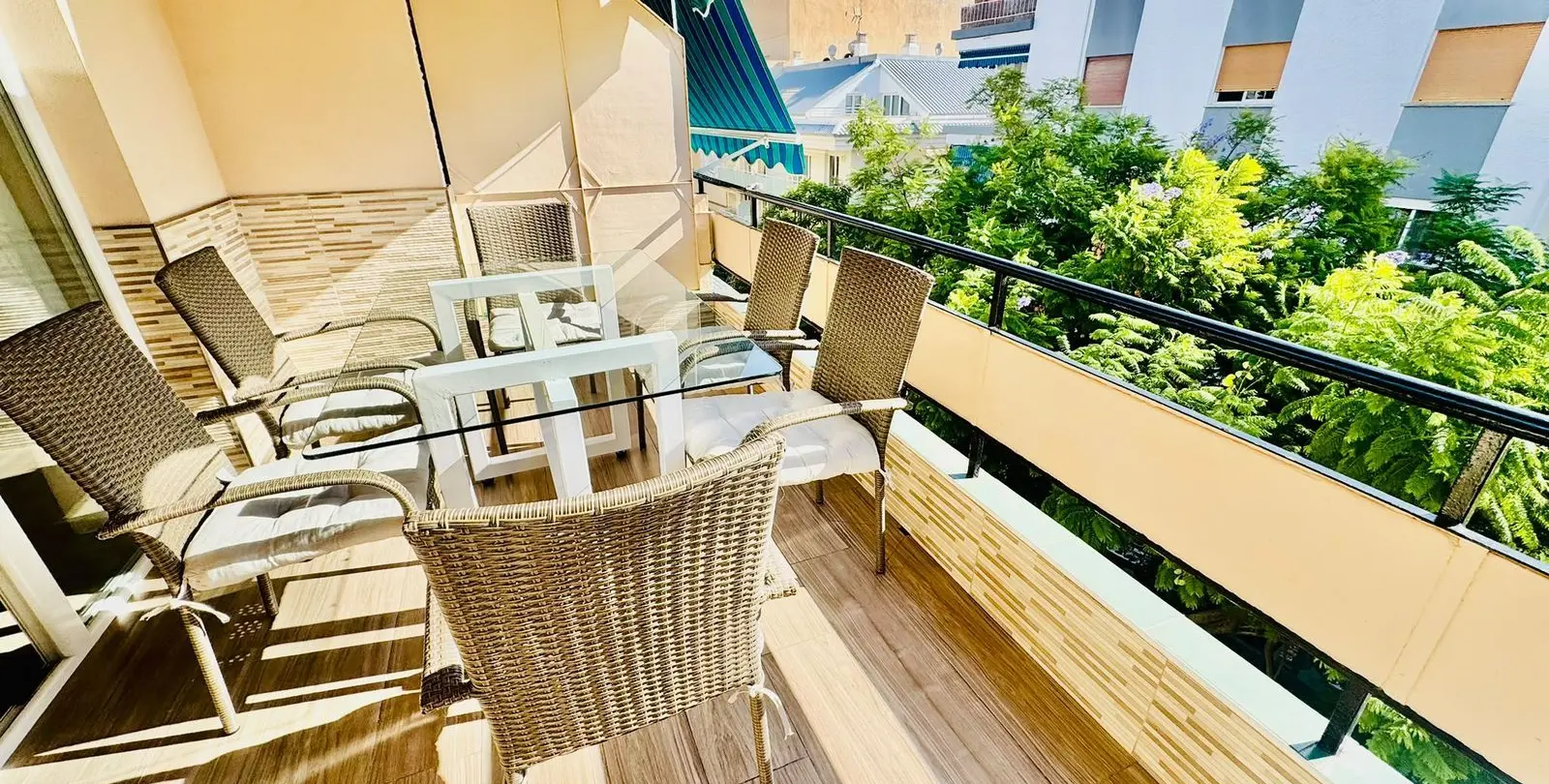 Продажа апартаментов на среднем этаже в Fuengirola 13