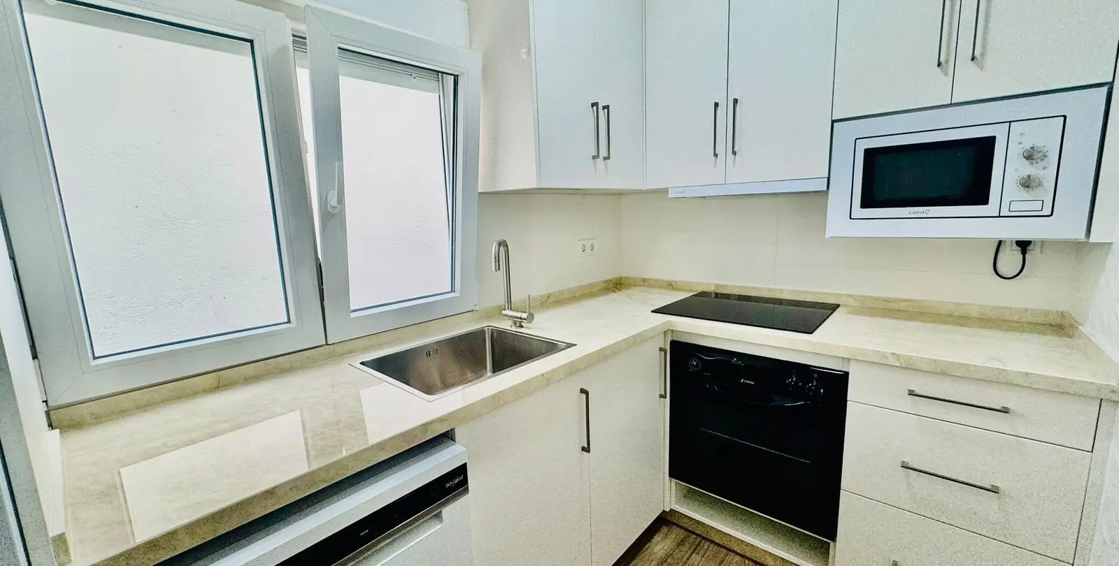 Продажа апартаментов на среднем этаже в Fuengirola 16