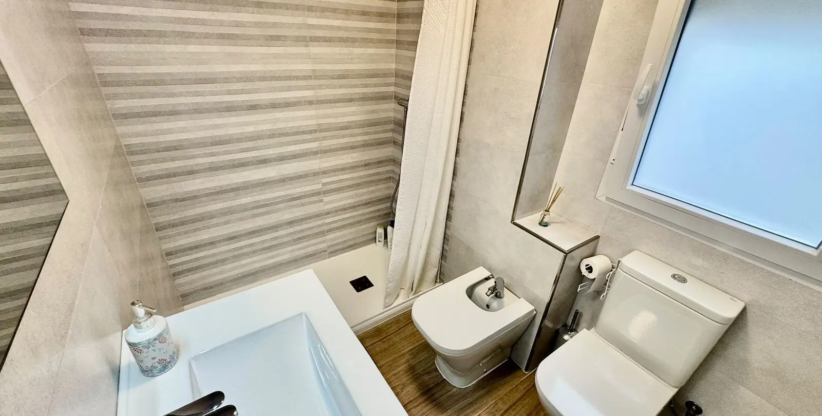 Продажа апартаментов на среднем этаже в Fuengirola 28
