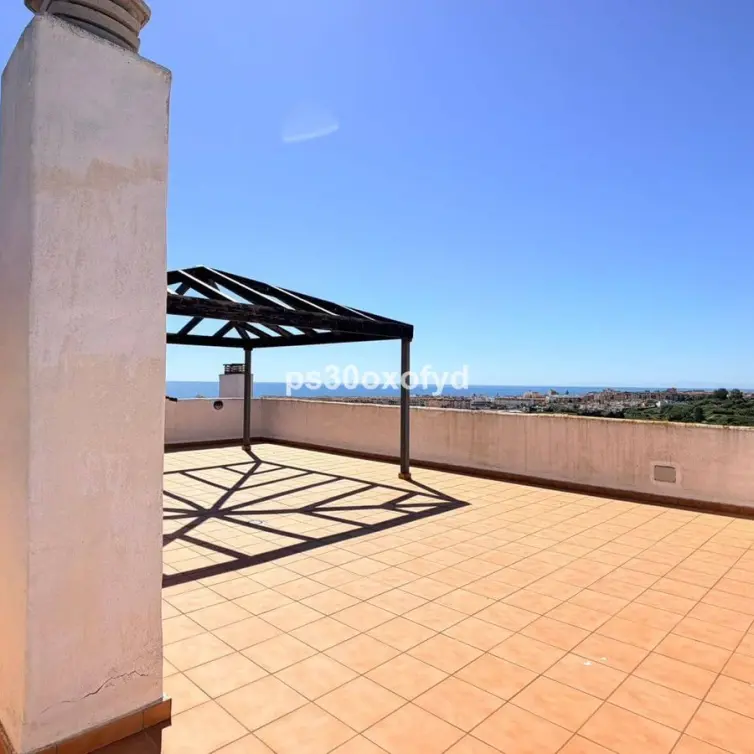 Продажа пентхауса в Casares Playa