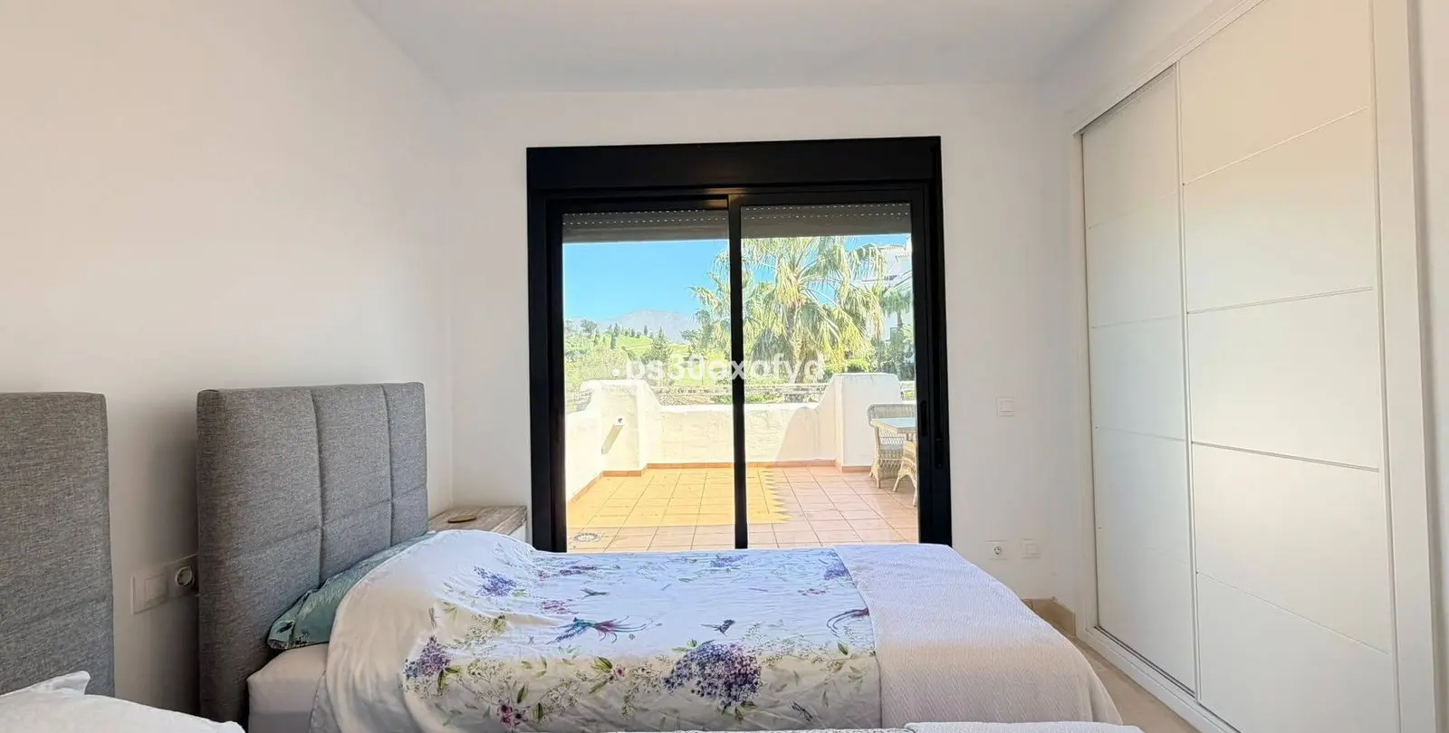 Продажа пентхауса в Casares Playa 6