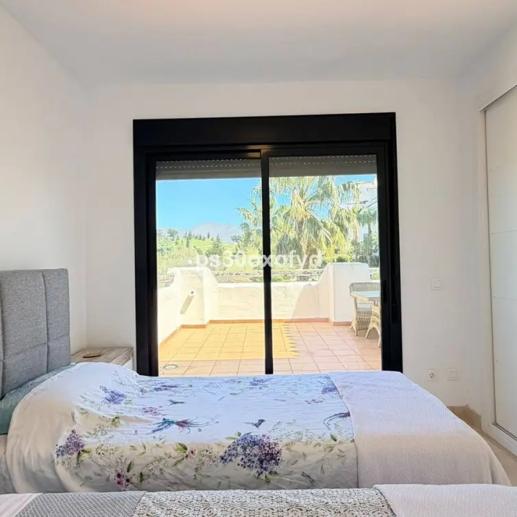 Продажа пентхауса в Casares Playa