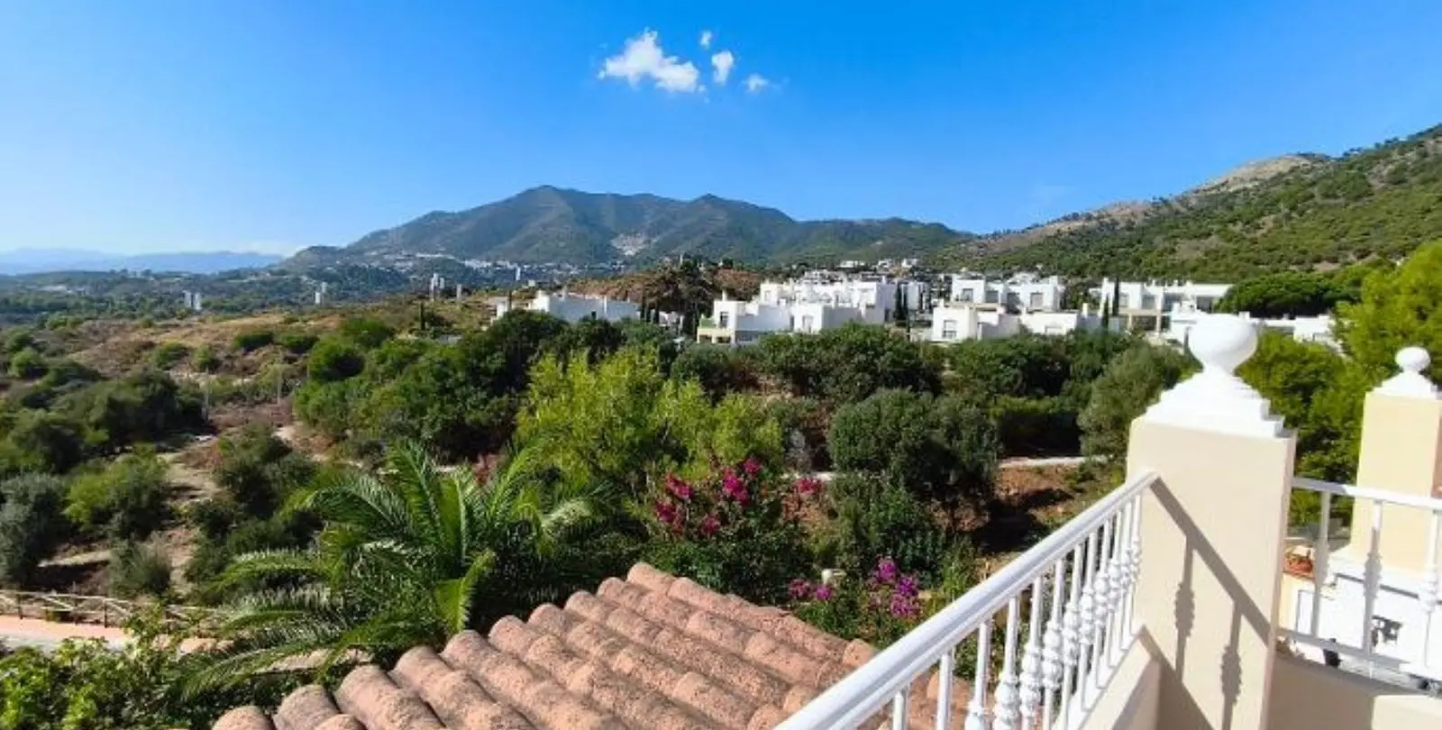 Продажа дома на две семьи в Mijas 17