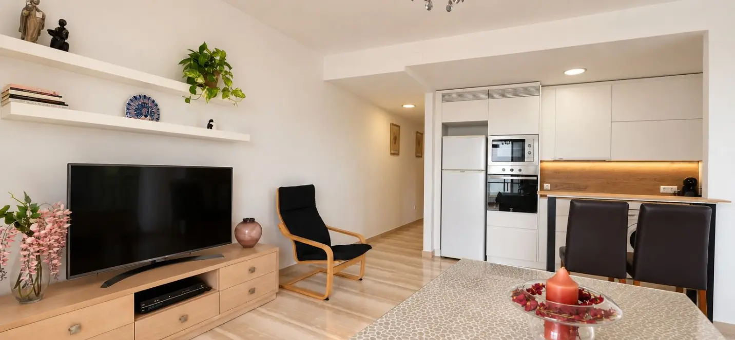 Venta de apartamento en planta media en Fuengirola 3