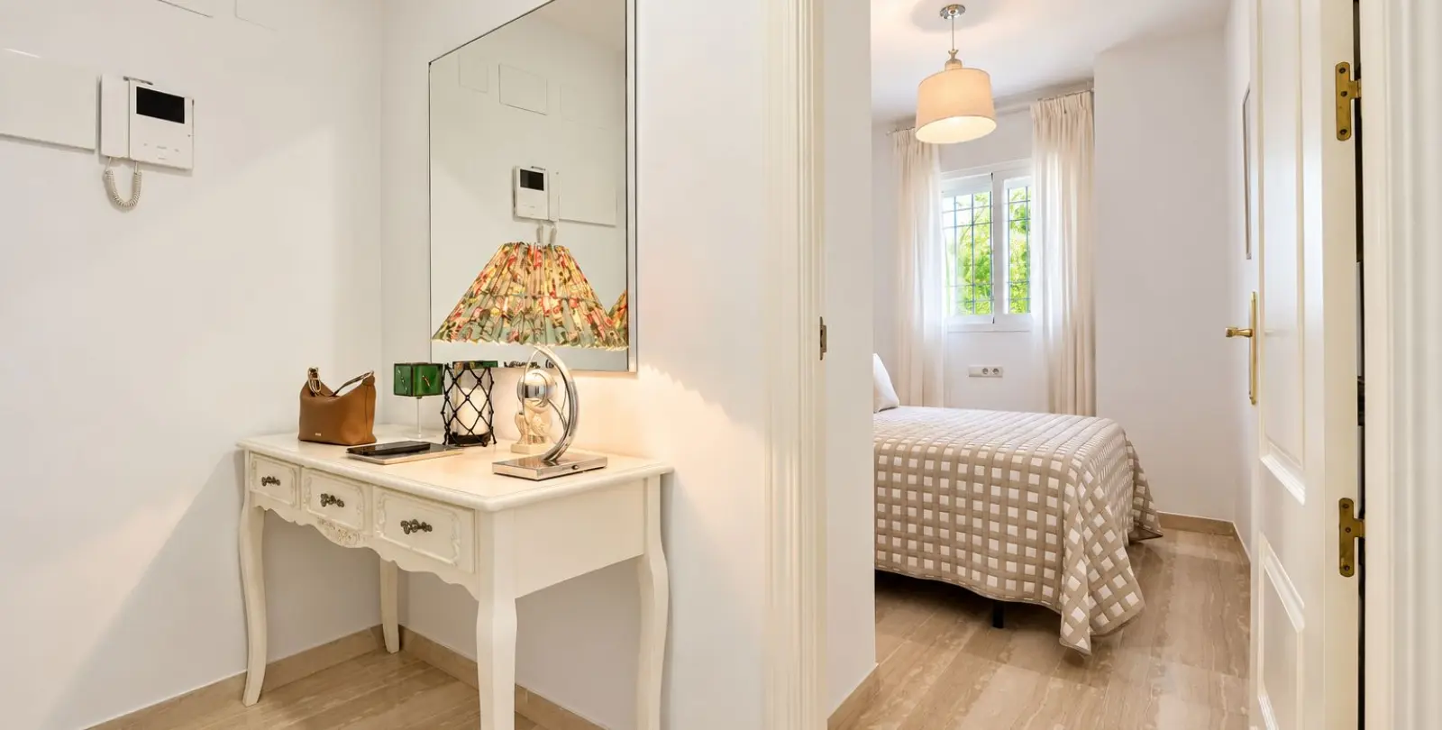 Venta de apartamento en planta media en Fuengirola 15