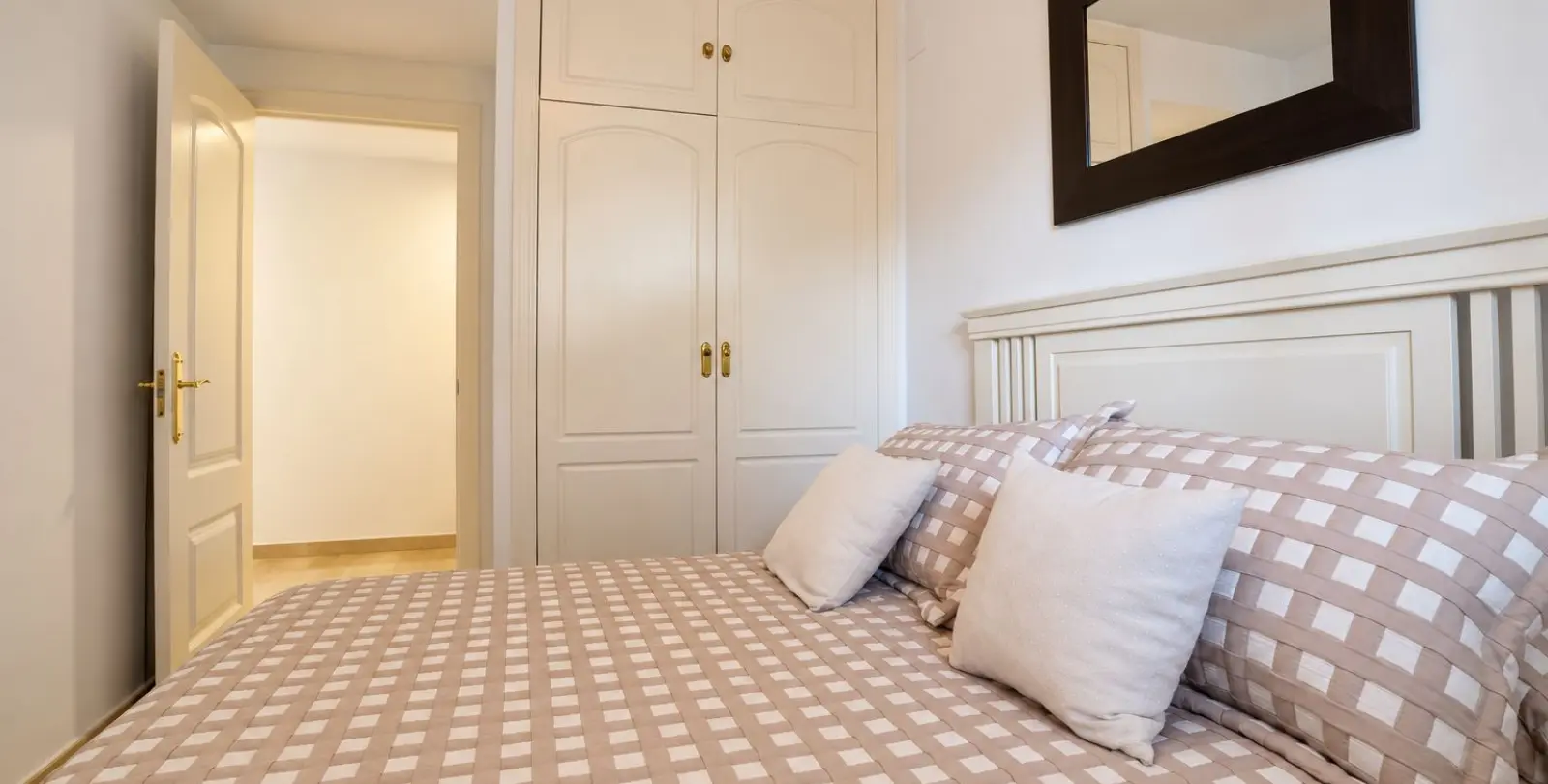Venta de apartamento en planta media en Fuengirola 20