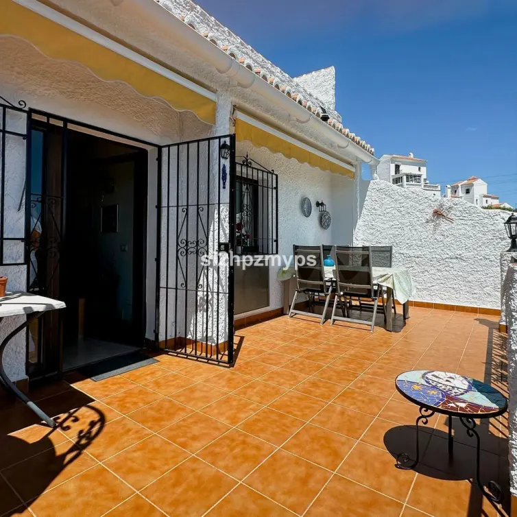 Sale of townhouse in Nerja