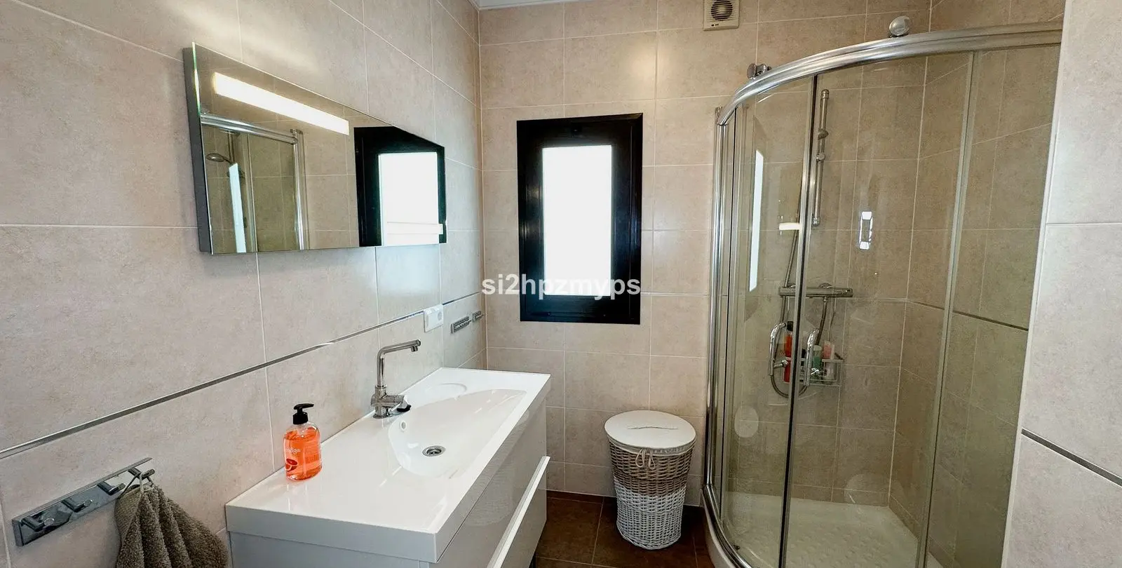 Sale of townhouse in Nerja 14