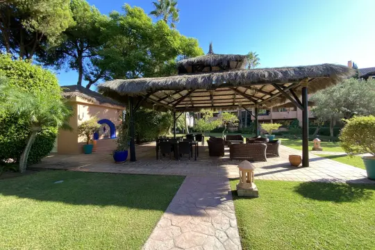 Image 28 thumb