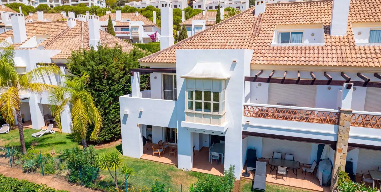 Sale of townhouse in La Cala Golf 1