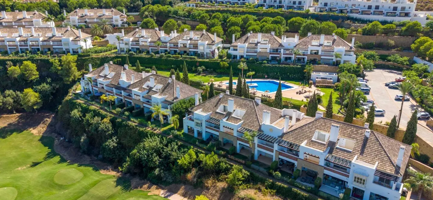 Sale of townhouse in La Cala Golf 1