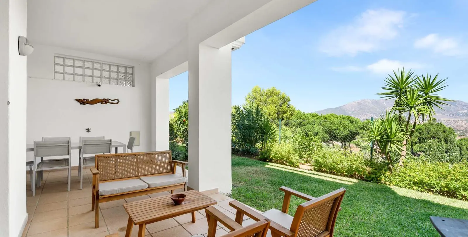 Sale of townhouse in La Cala Golf 4
