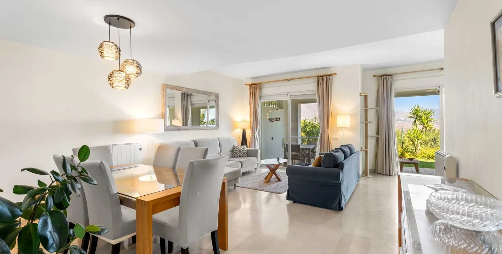 Sale of townhouse in La Cala Golf 14