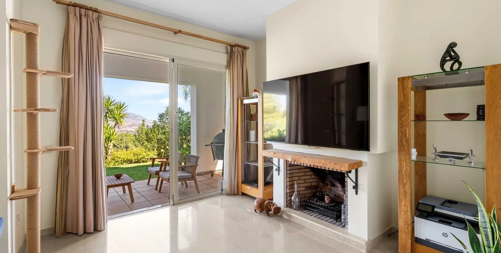 Sale of townhouse in La Cala Golf 17