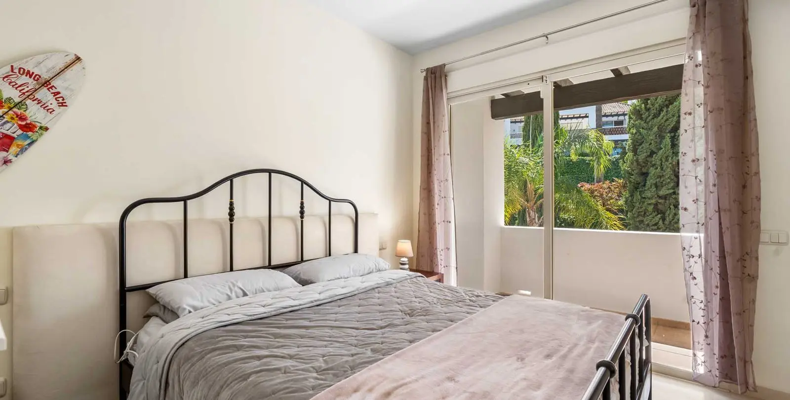 Sale of townhouse in La Cala Golf 24
