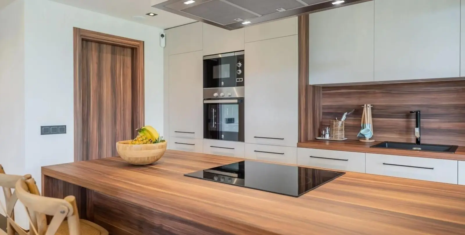 Venta de apartamento en planta baja en Nueva Andalucía 10