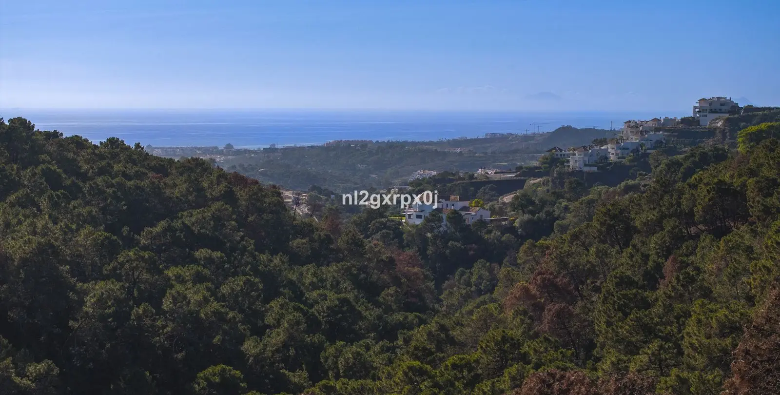 Venta de parcela residencial en Benahavís 10