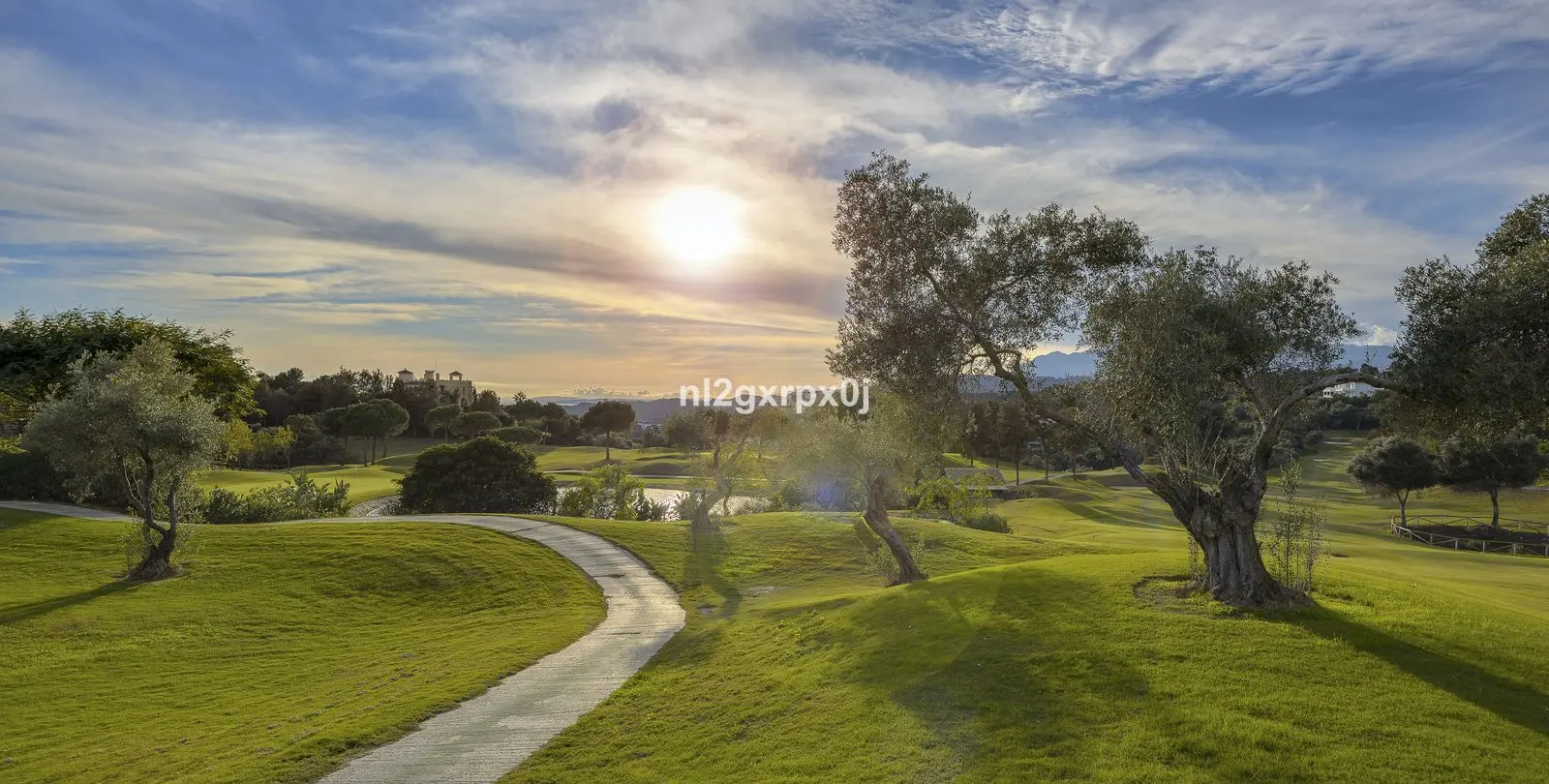 Venta de parcela residencial en Benahavís 15
