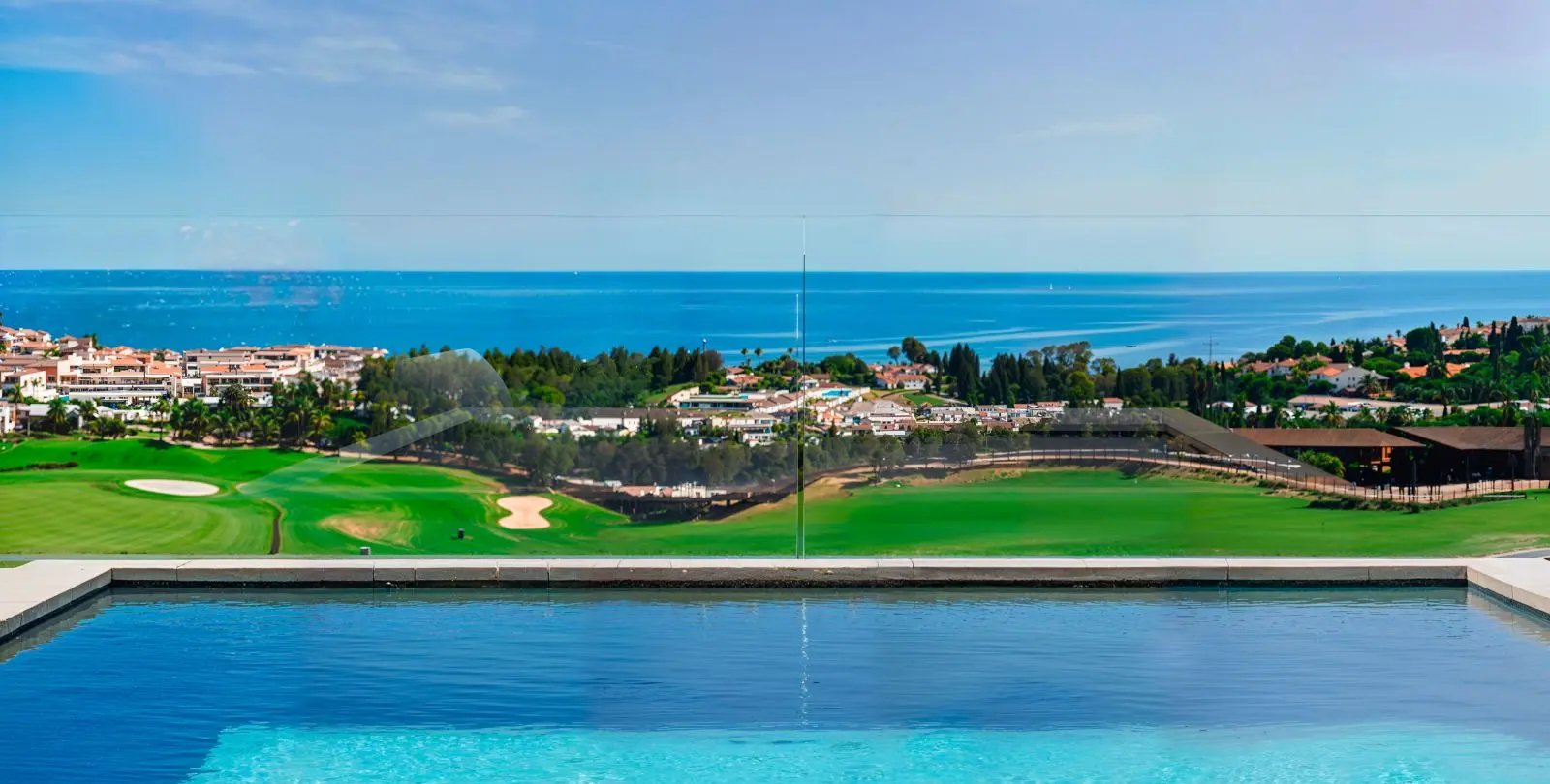 Venta de casa pareada en El Chaparral 9