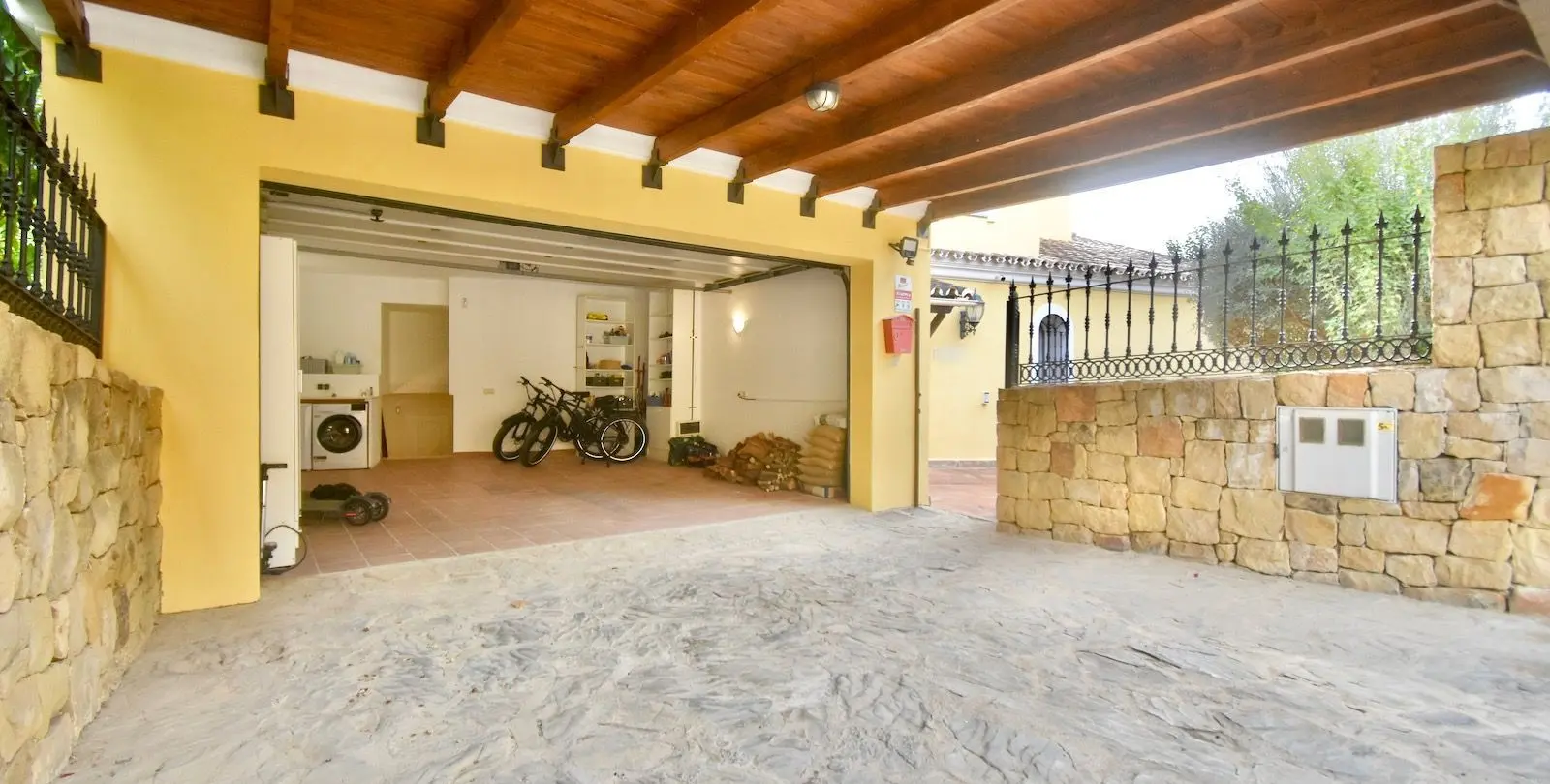 Venta de villa independiente en La Duquesa 6