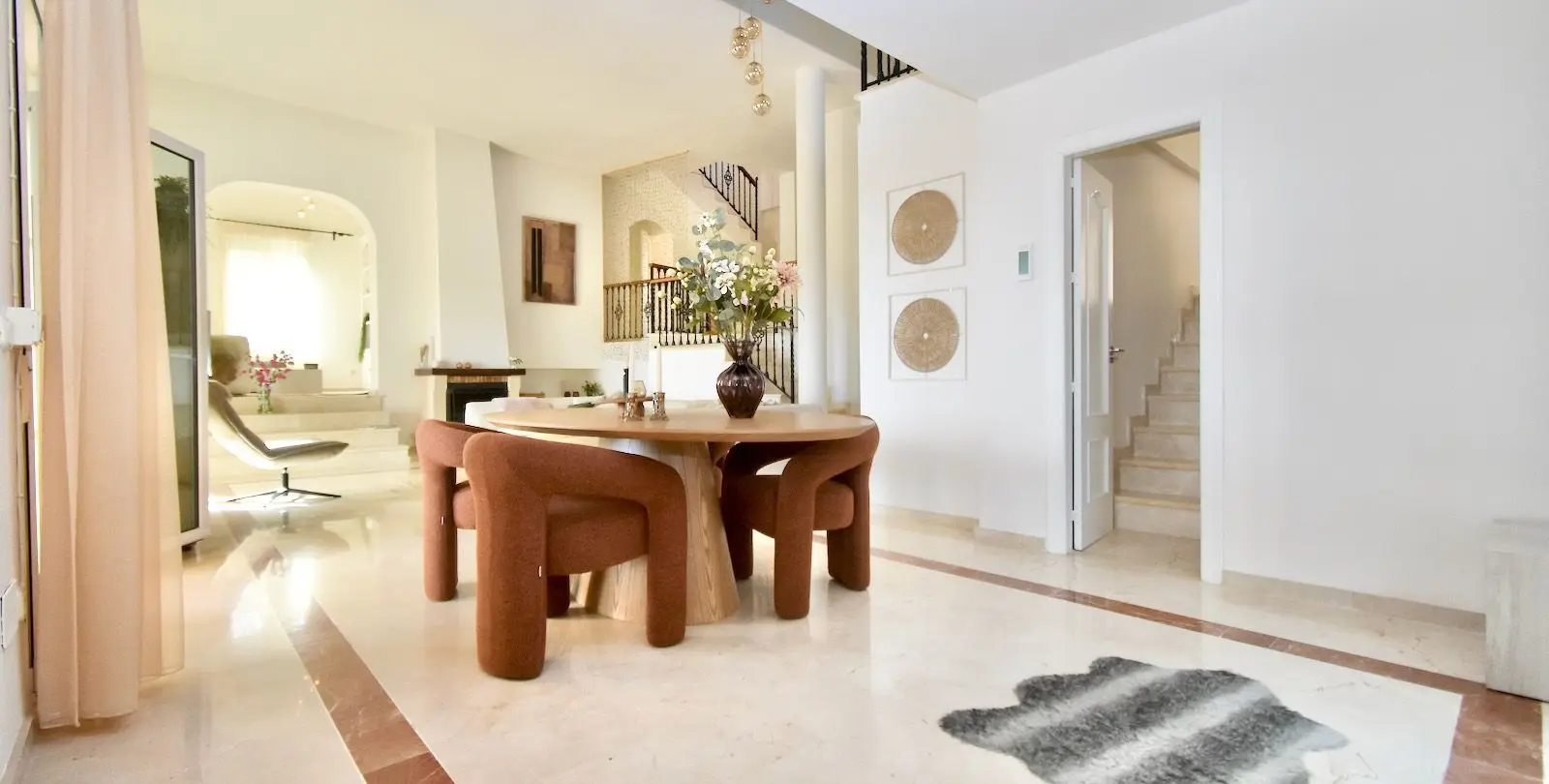 Venta de villa independiente en La Duquesa 12