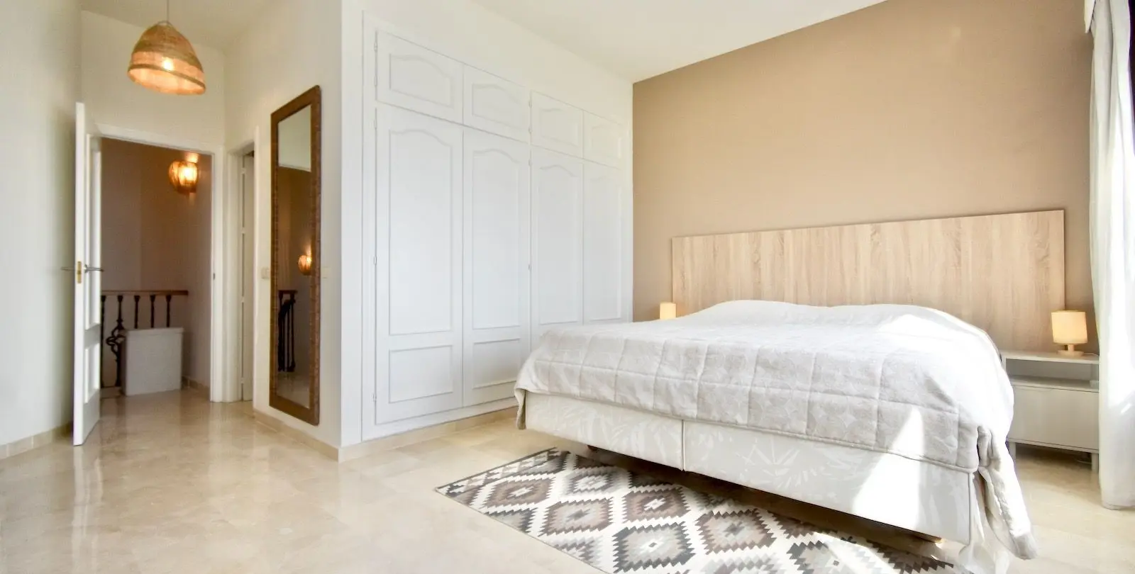 Venta de villa independiente en La Duquesa 31