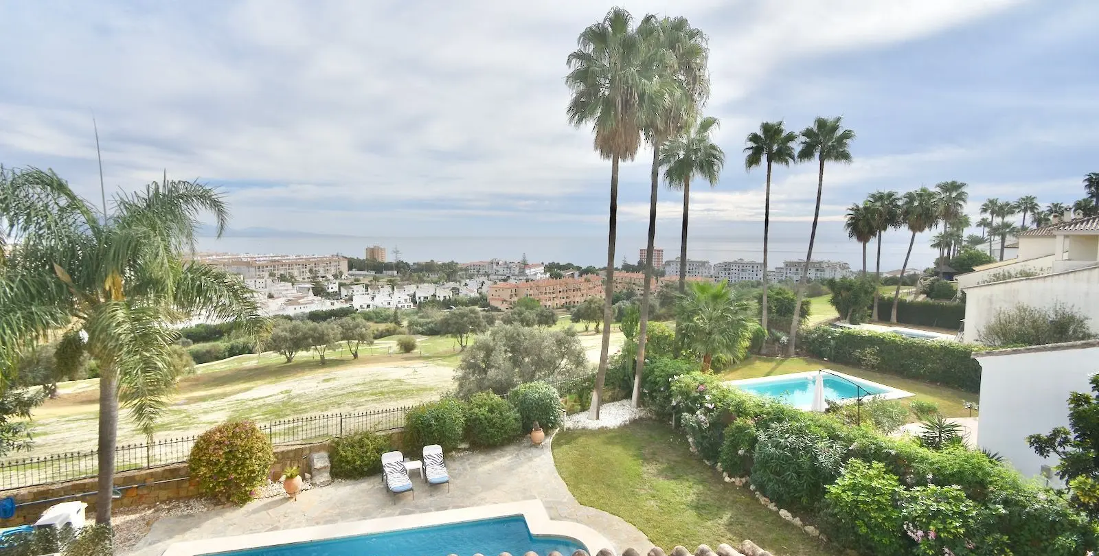 Venta de villa independiente en La Duquesa 39