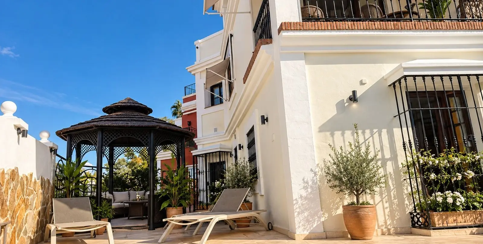 Venta de casa pareada en Aloha 6