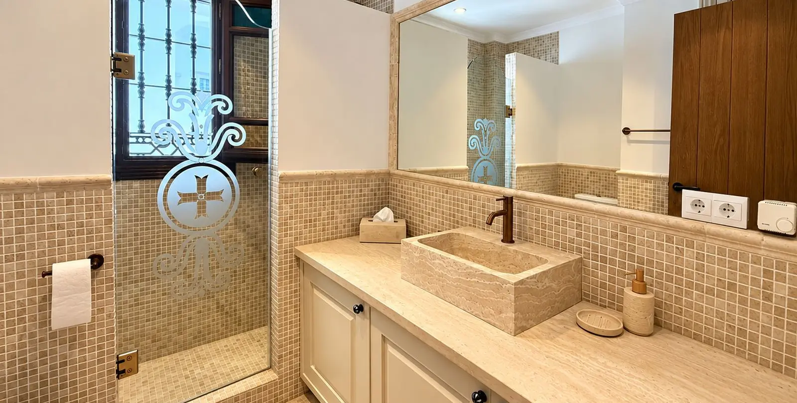 Venta de casa pareada en Aloha 11
