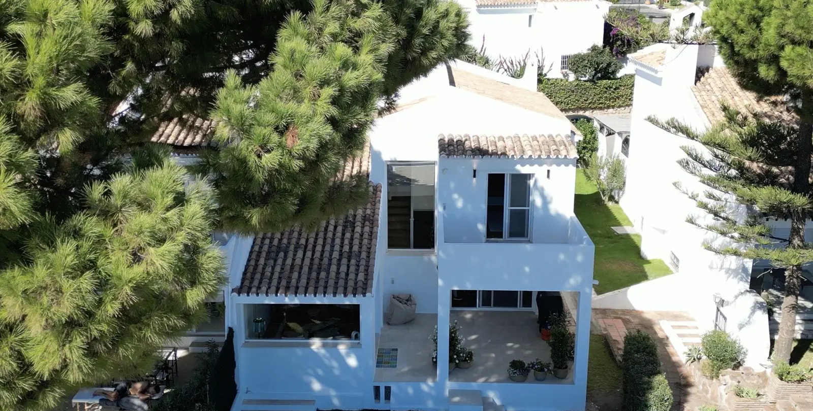Venta de casa pareada en Nueva Andalucía 2