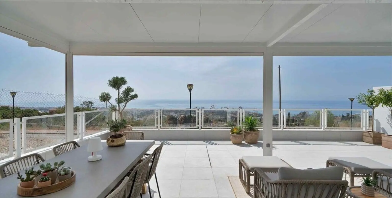 Venta de apartamento en planta media en Benalmadena Pueblo 1