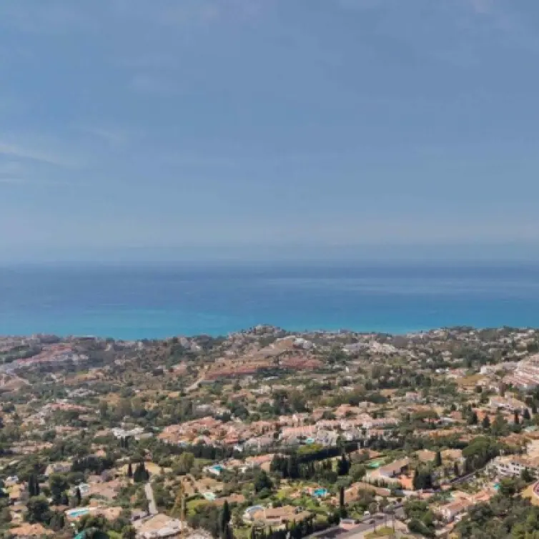 Venta de apartamento en planta media en Benalmadena Pueblo