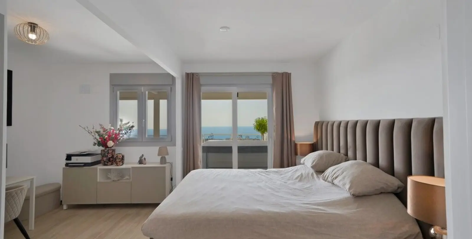 Venta de apartamento en planta media en Benalmadena Pueblo 19