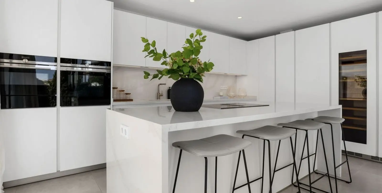 Venta de villa independiente en Nueva Andalucía 34