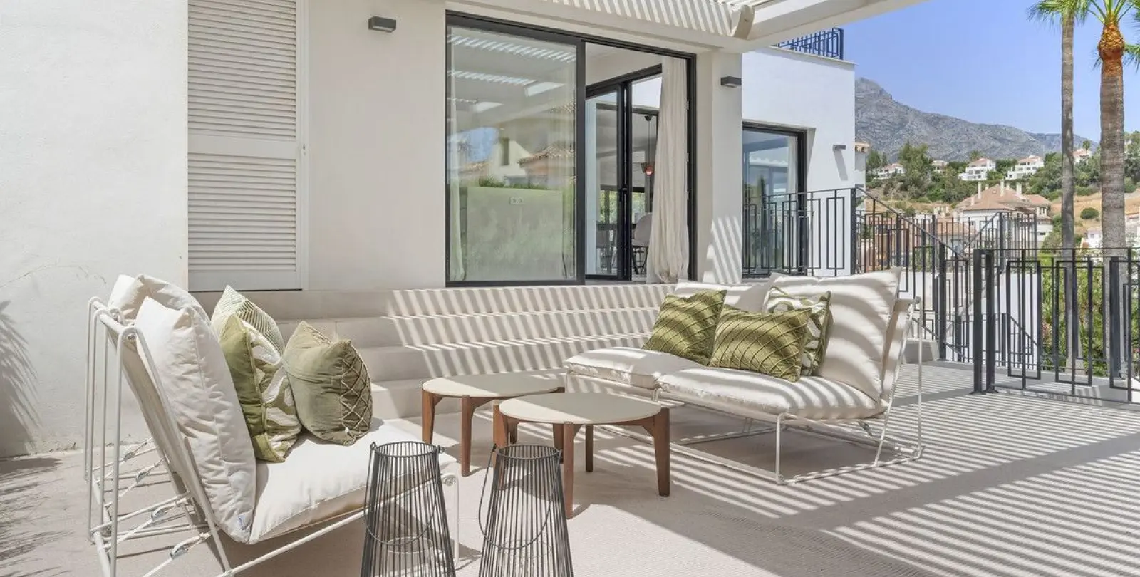 Venta de villa independiente en Nueva Andalucía 37