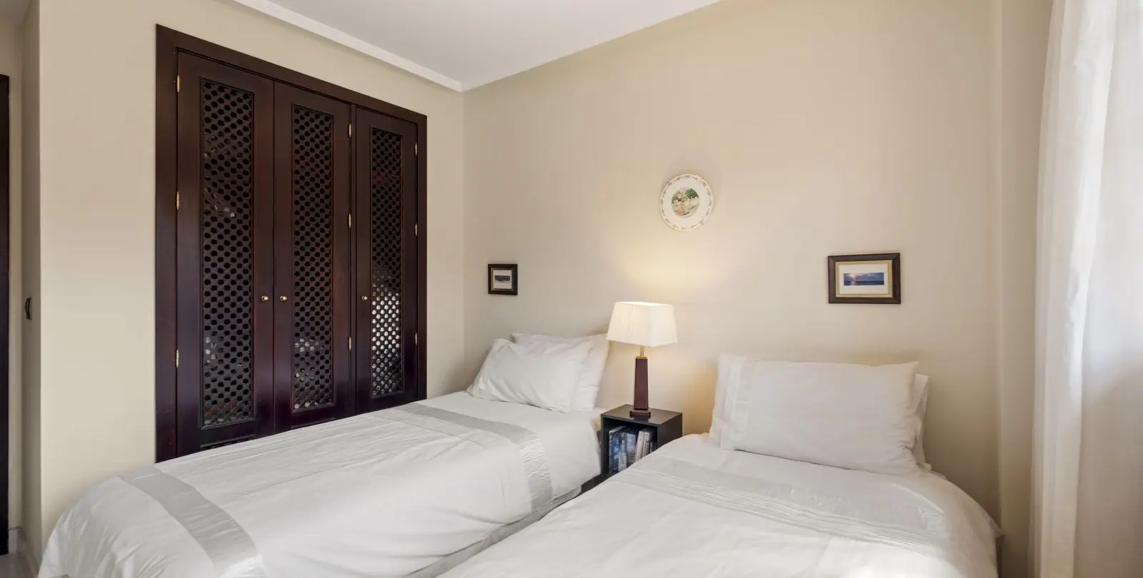 Sale of middle floor apartment in La Mairena 21