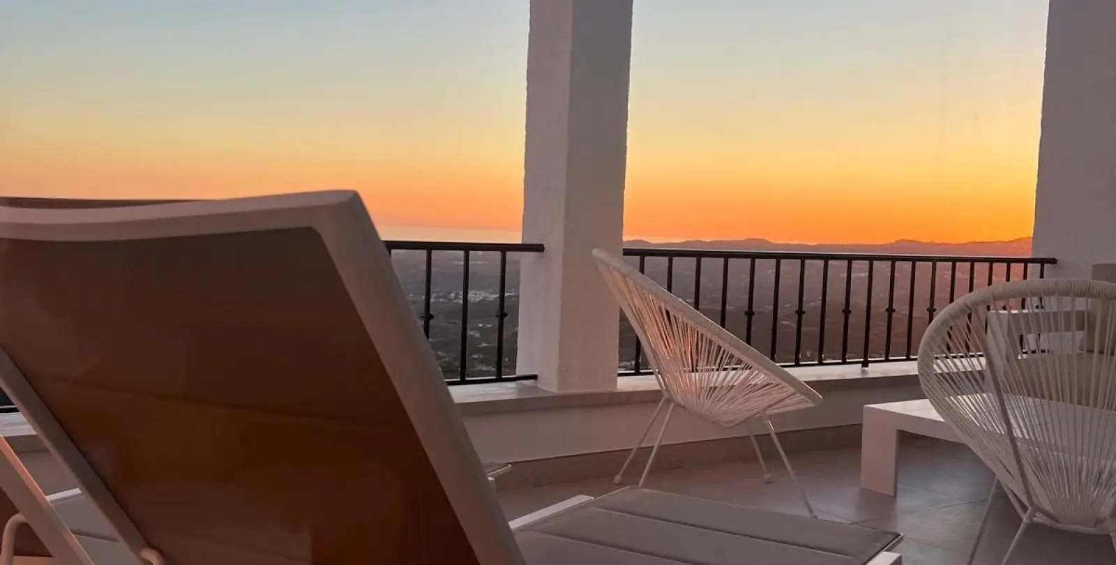 Venta de apartamento en planta media en Mijas 28