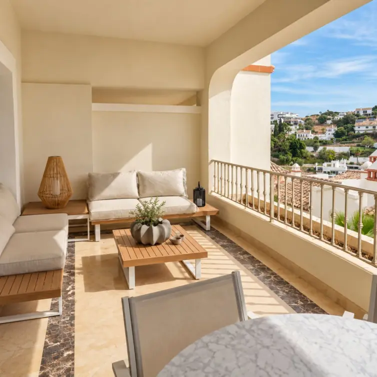 Sale of townhouse in Estepona
