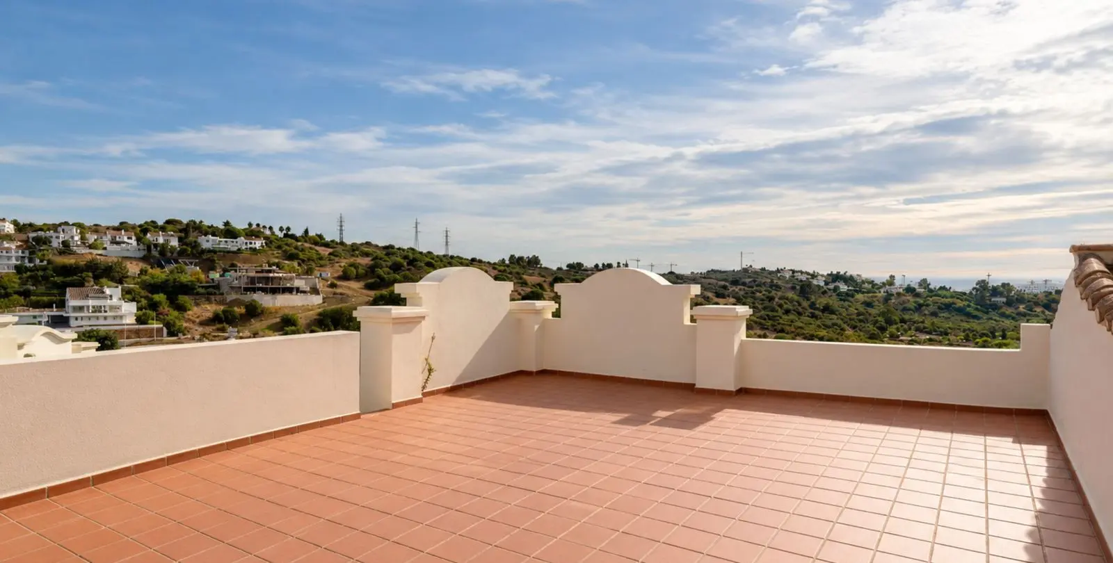 Sale of townhouse in Estepona 13