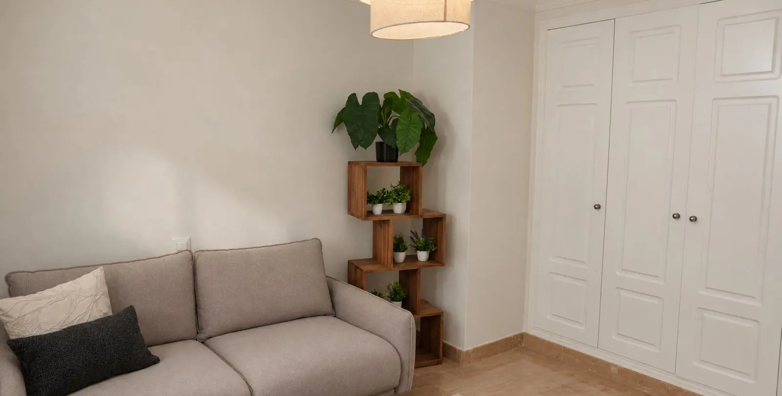 Sale of townhouse in Estepona 17
