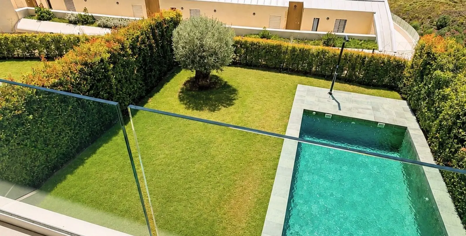 Venta de apartamento en planta media en Fuengirola 2