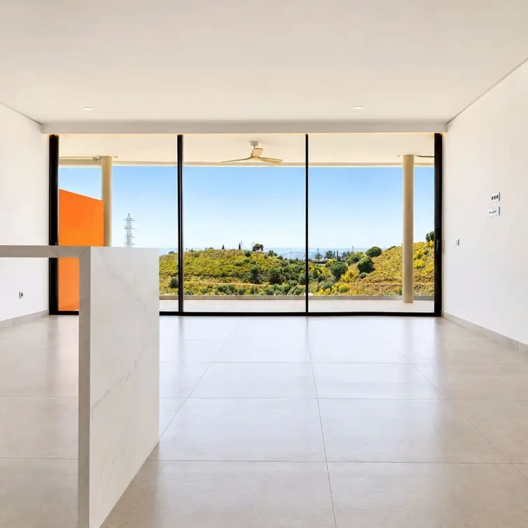 Venta de apartamento en planta media en Fuengirola