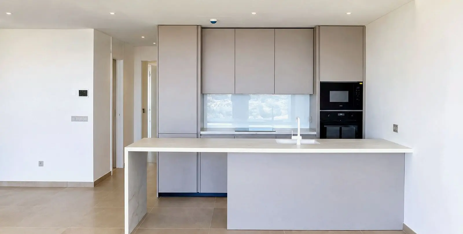 Venta de apartamento en planta media en Fuengirola 6
