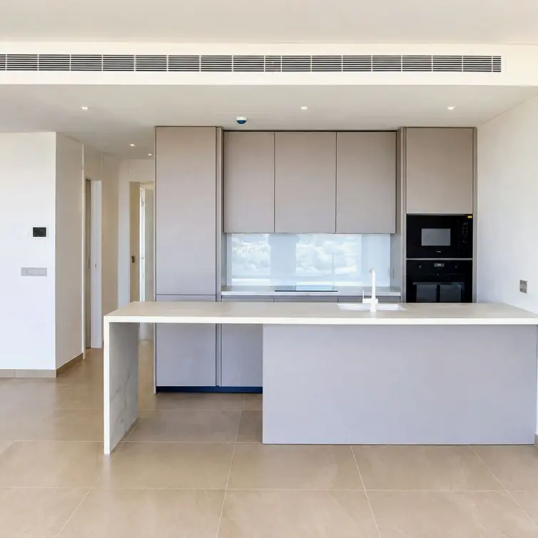 Venta de apartamento en planta media en Fuengirola