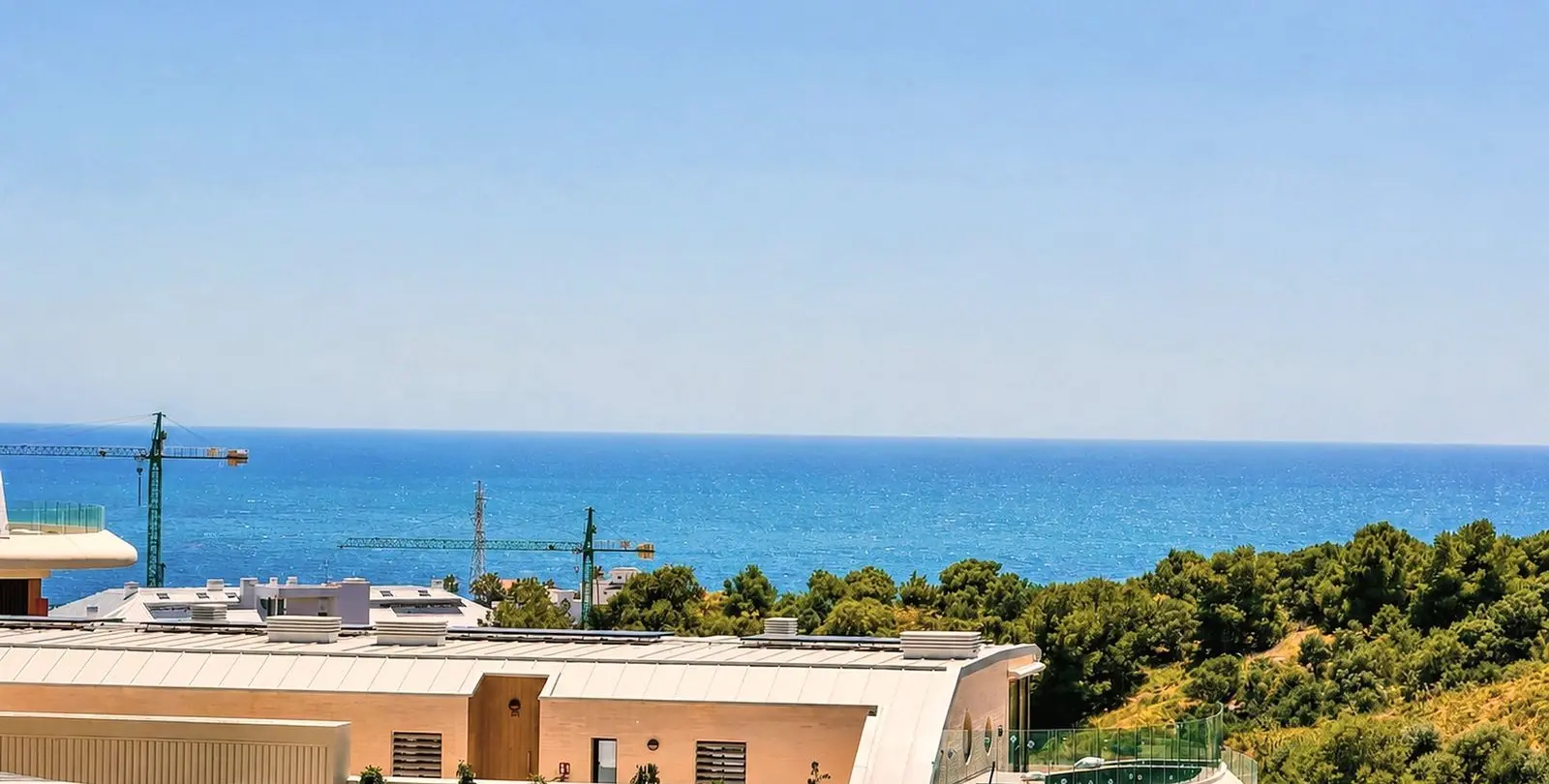 Venta de apartamento en planta media en Fuengirola 28