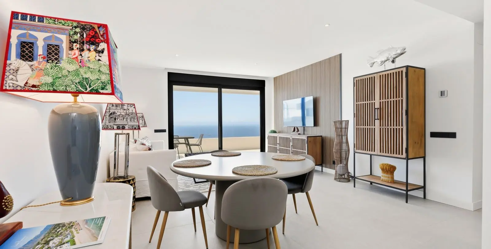 Продажа апартаментов на среднем этаже в Marbella 2