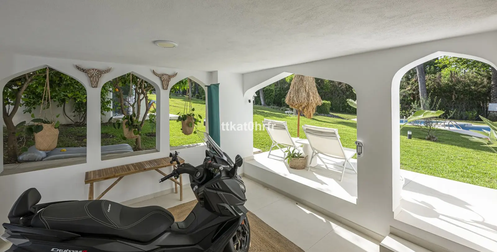 Sale of detached villa in Nueva Andalucía 32