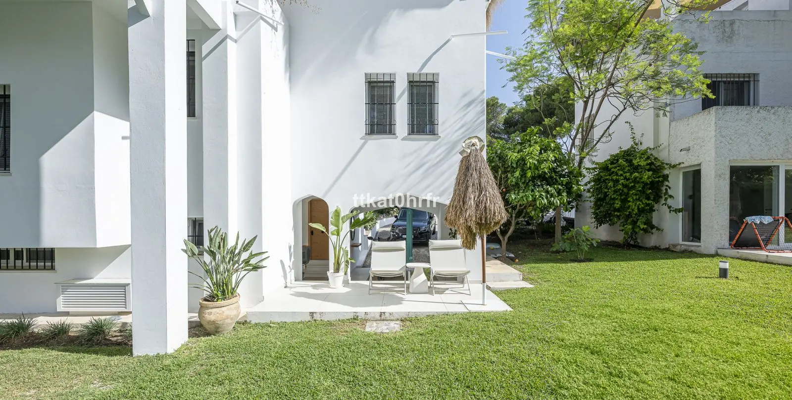 Sale of detached villa in Nueva Andalucía 34